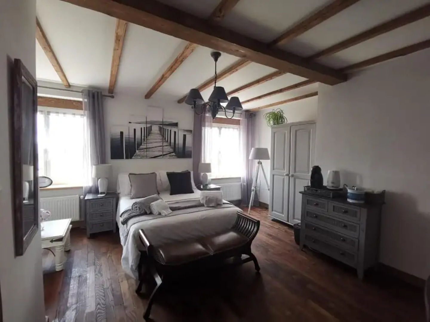 La Bastide Du Bonheur Chambres et Tables D'Hôtes