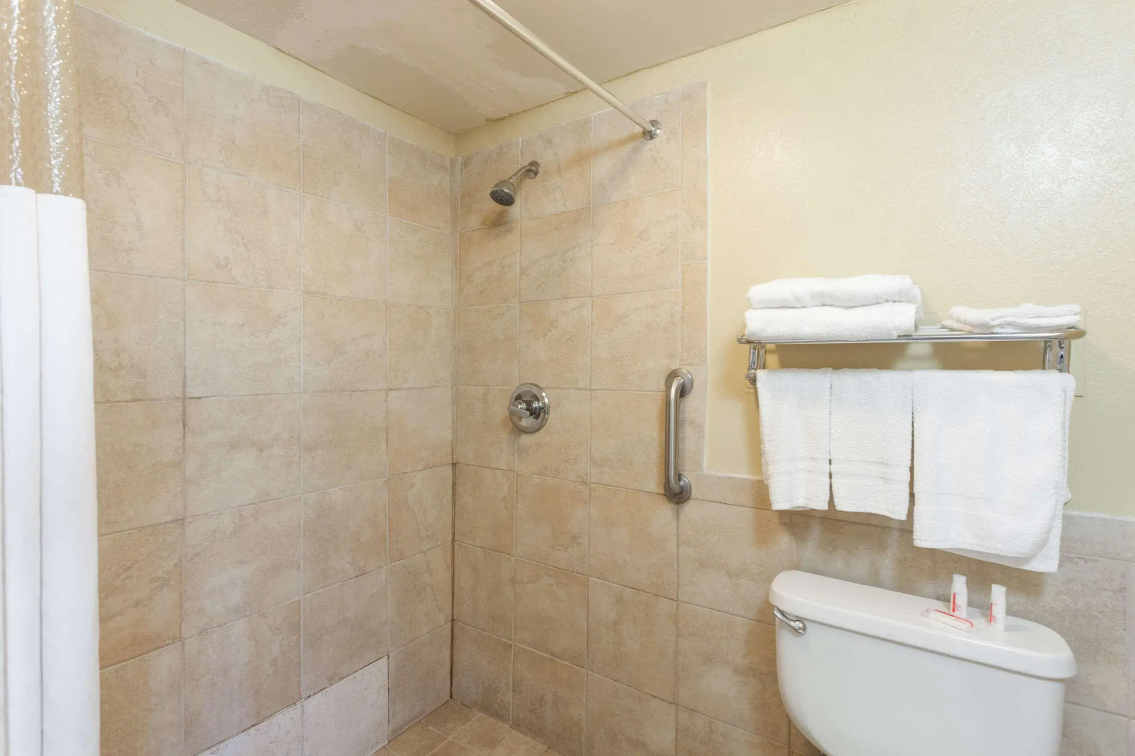 Travelodge by Wyndham Victorville