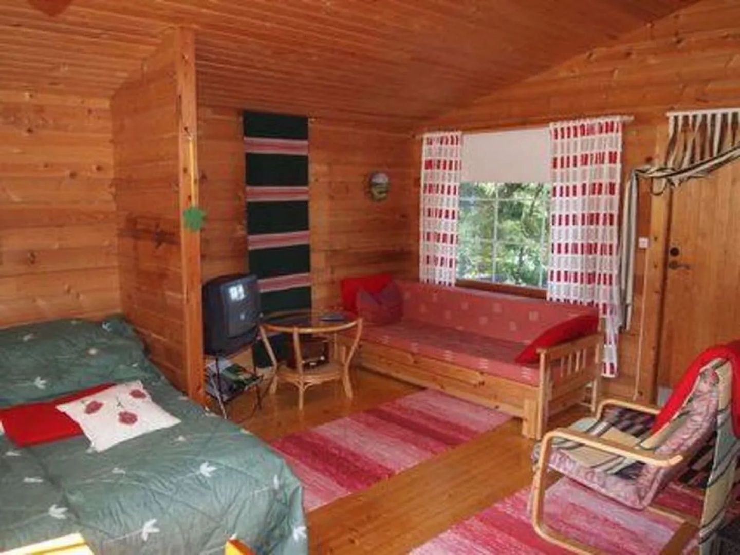 Raanumökki 4