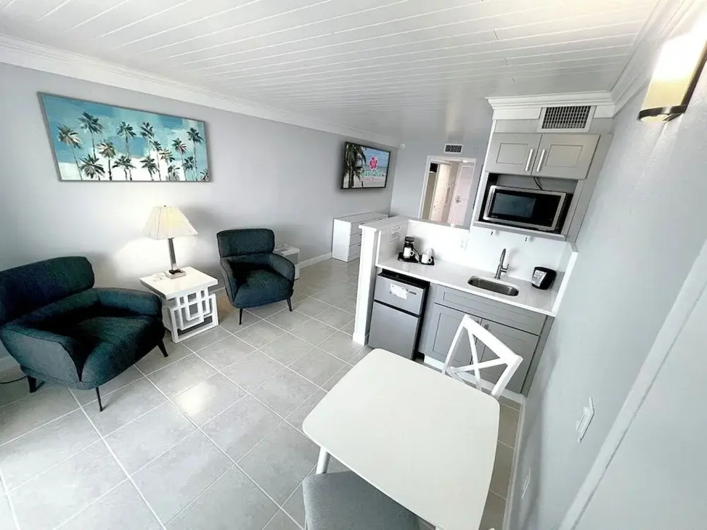 Lani Kai Beachfront Resort