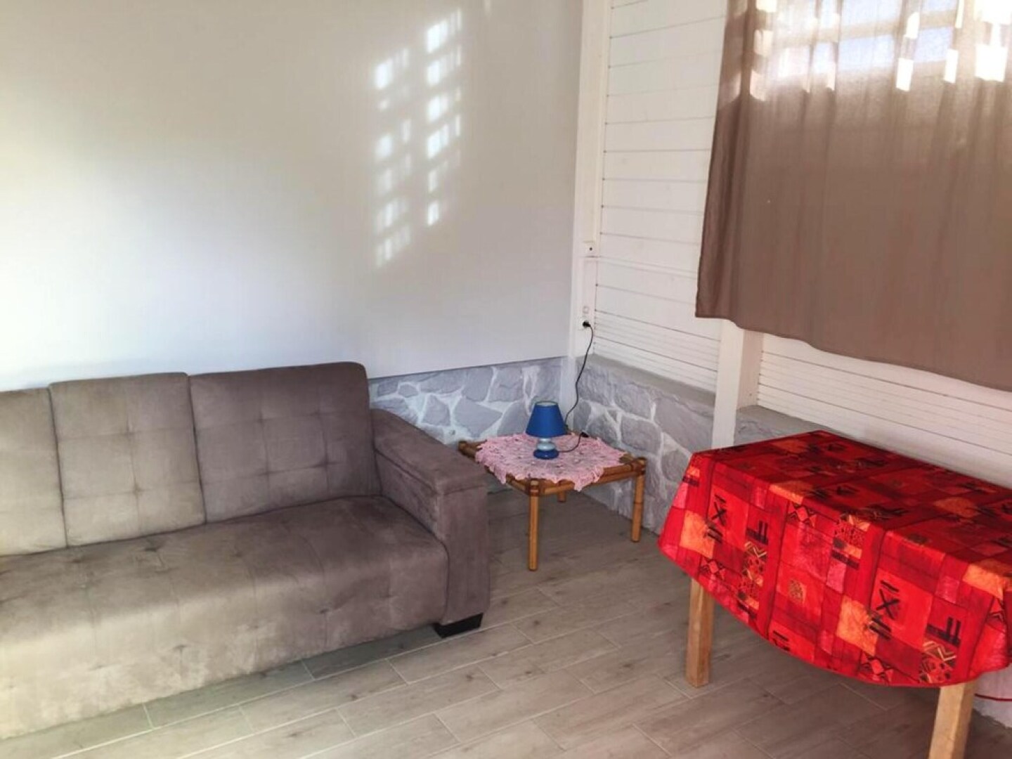 Studio in Trois Rivieres, With Wonderful Mountain View and Furnished Garden Near the Beach