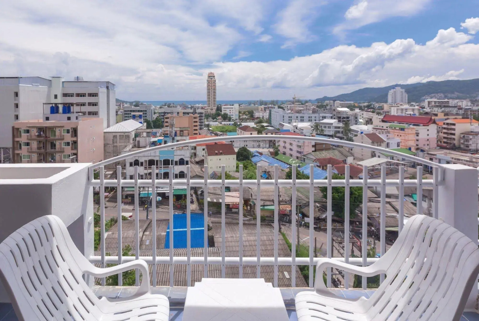 Royal Crown Hotel & Palm Spa Resort