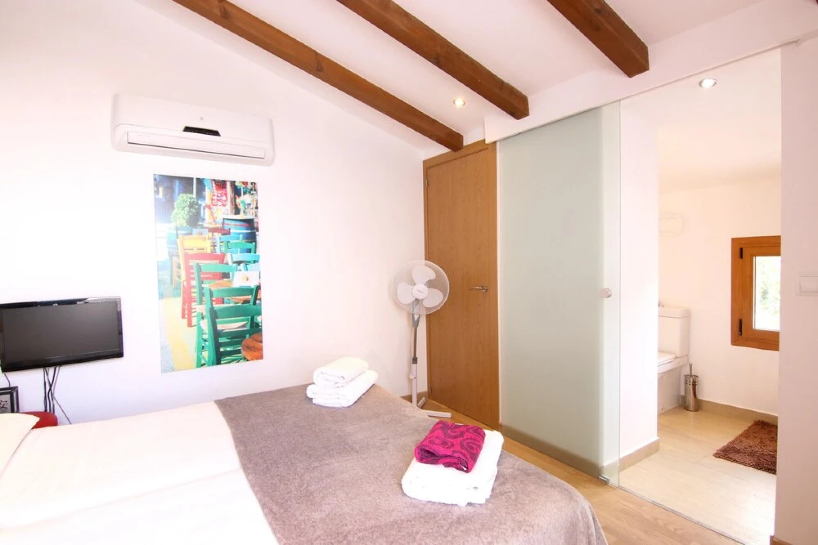 Villa With 5 Bedrooms in Baños y Mendigos, With Wonderful Mountain Vie