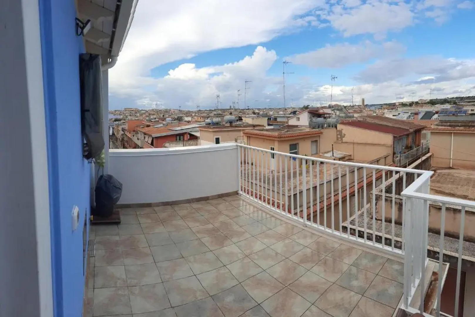 Casuzza a 200m Dalla Spiaggia