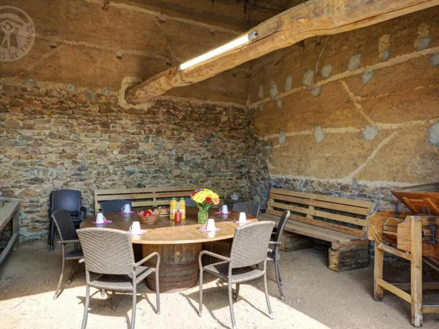 Gîte Panissières, 3 pièces, 8 personnes - FR-1-496-215