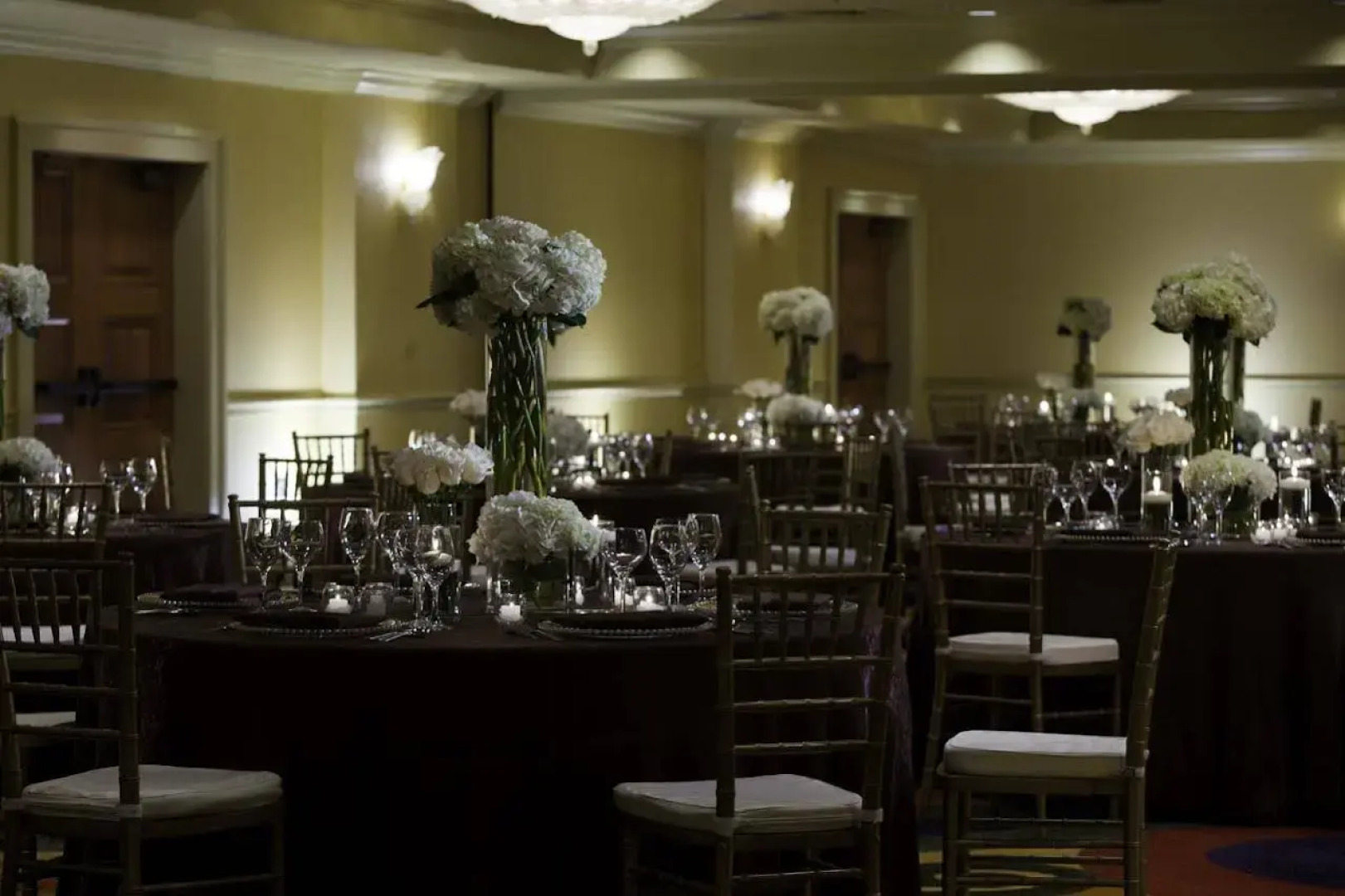 Renaissance New Orleans Arts Warehouse District Hotel