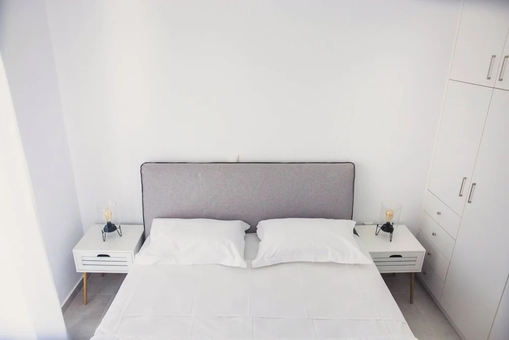 Starlight Villa Guro - 4bd, 4ba, 4min To Beach