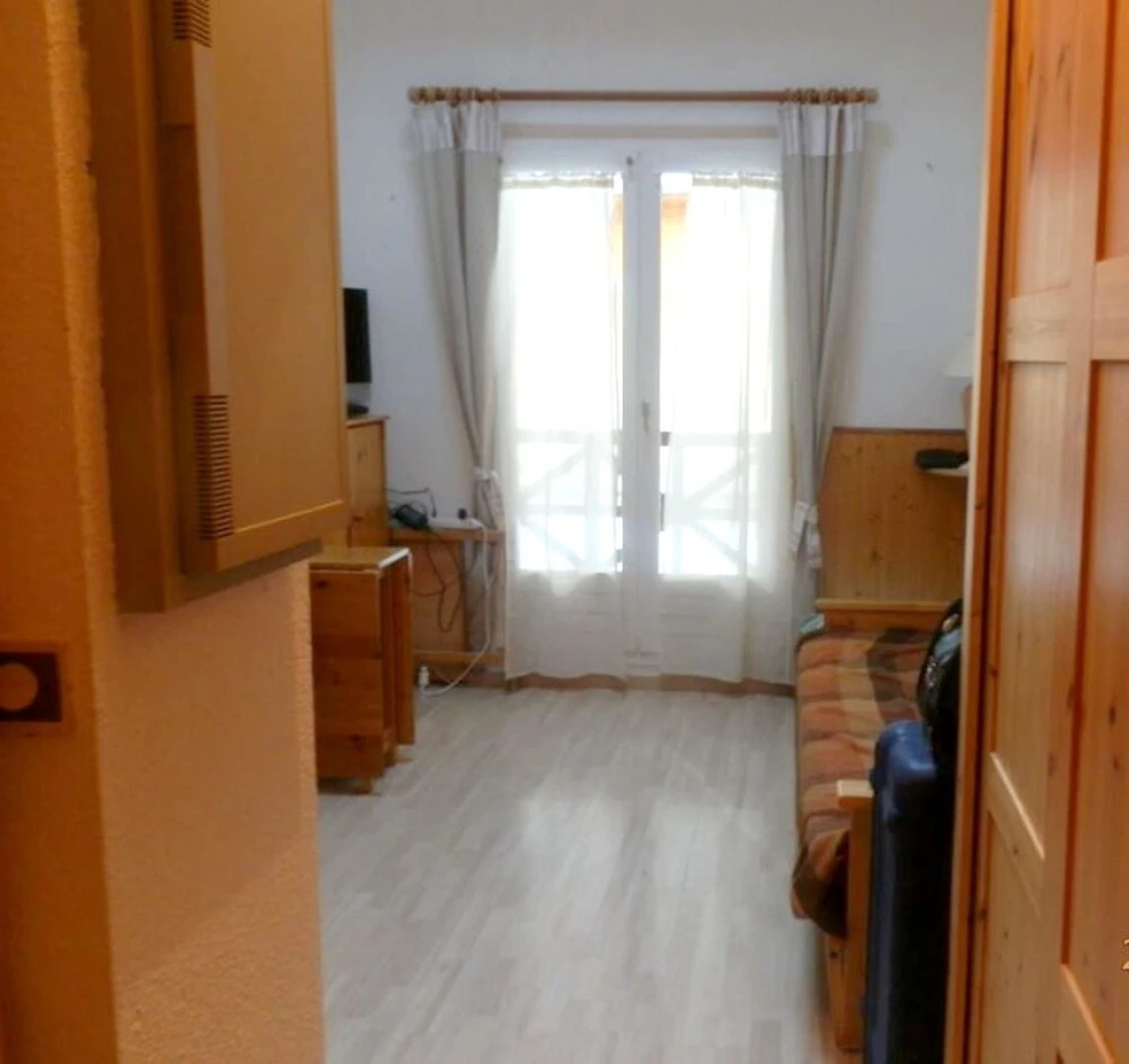 Studio in Allos, With Furnished Terrace - 500 m From the Slopes