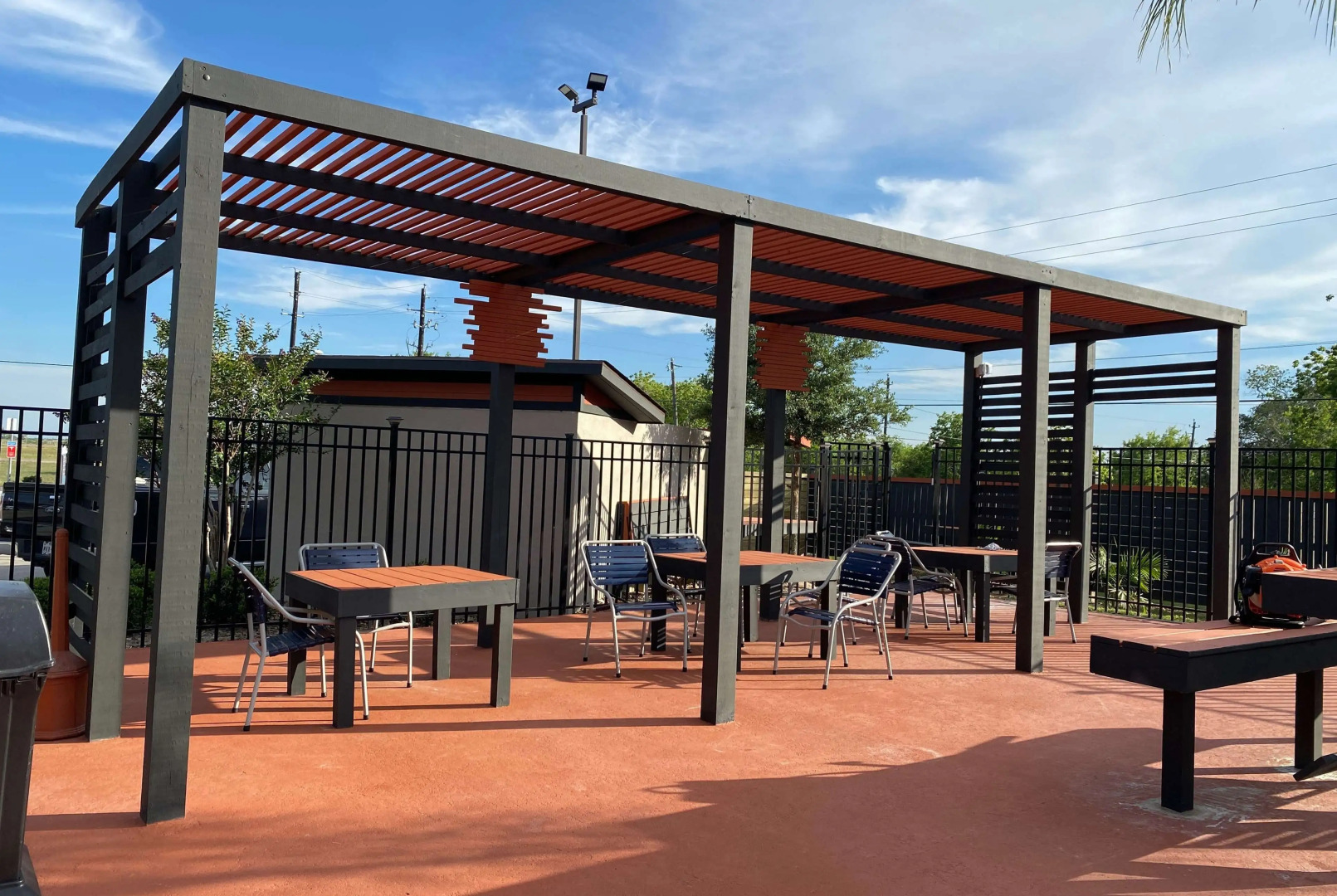 La Quinta Inn & Suites by Wyndham Victoria - South