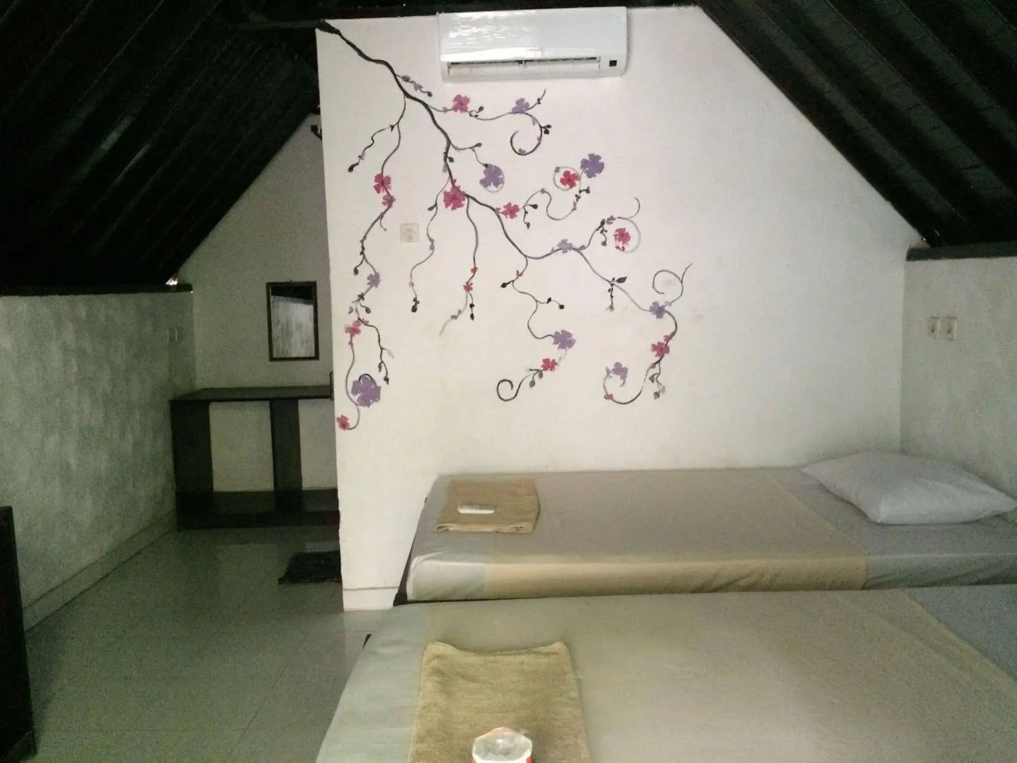 Gili Turtle Beach Resort