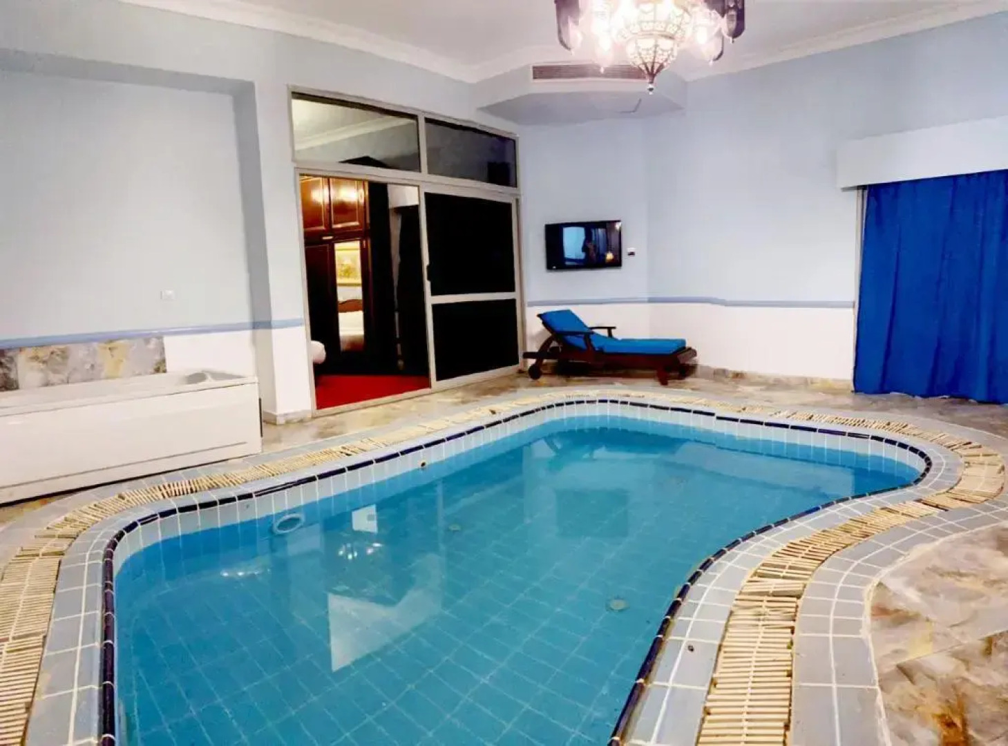 Paradise Inn Beach Resort