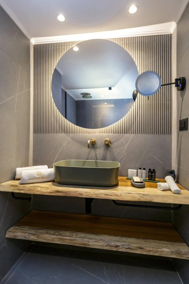 Akrotiri Beach Resort Hotel - Adults friendly