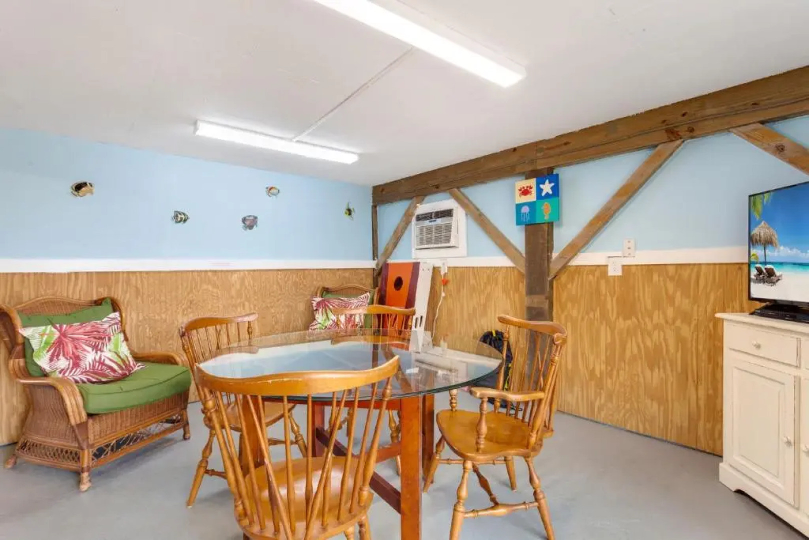 5001 - Indebted By The Sea