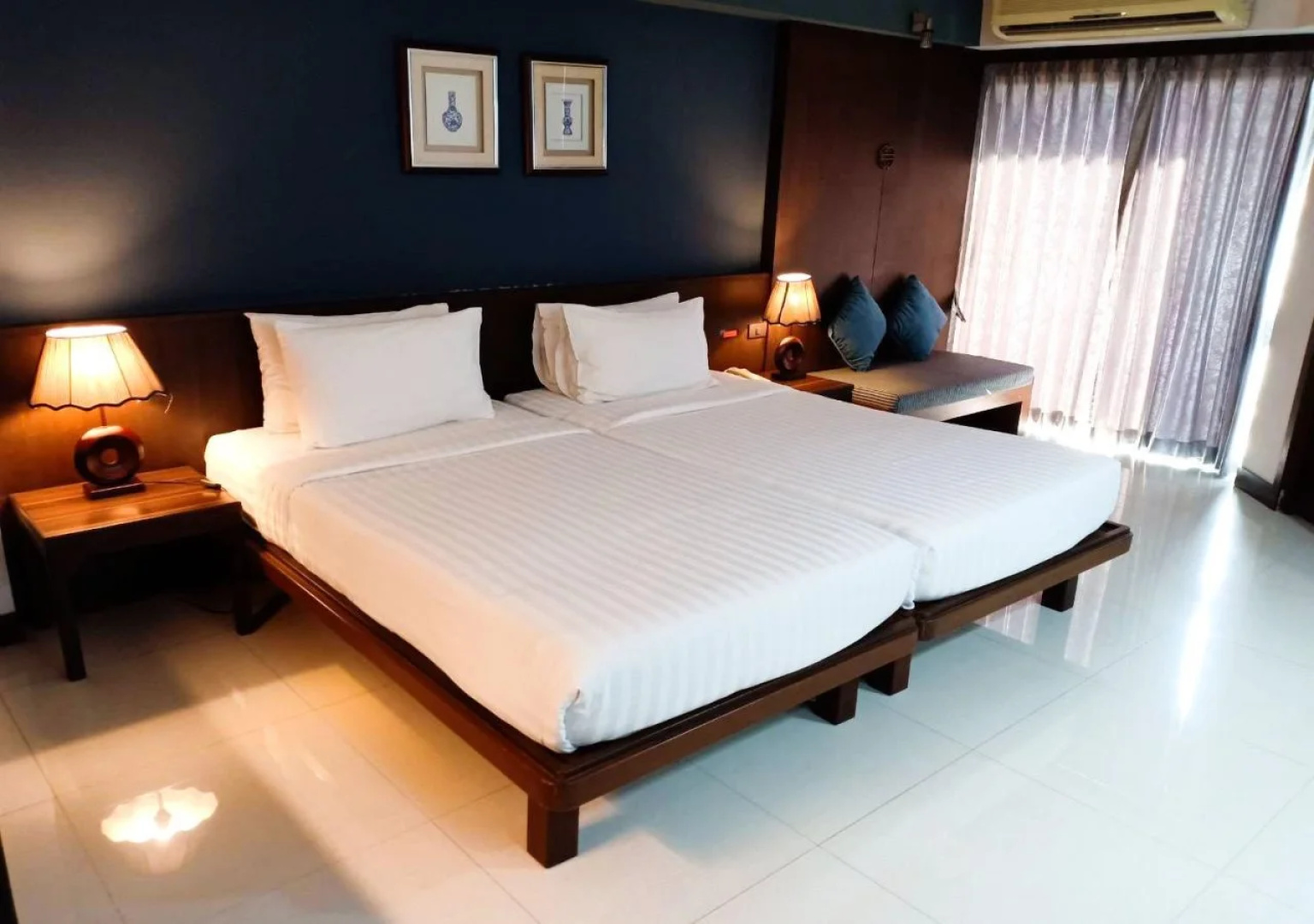 Bonito Chinos Hotel