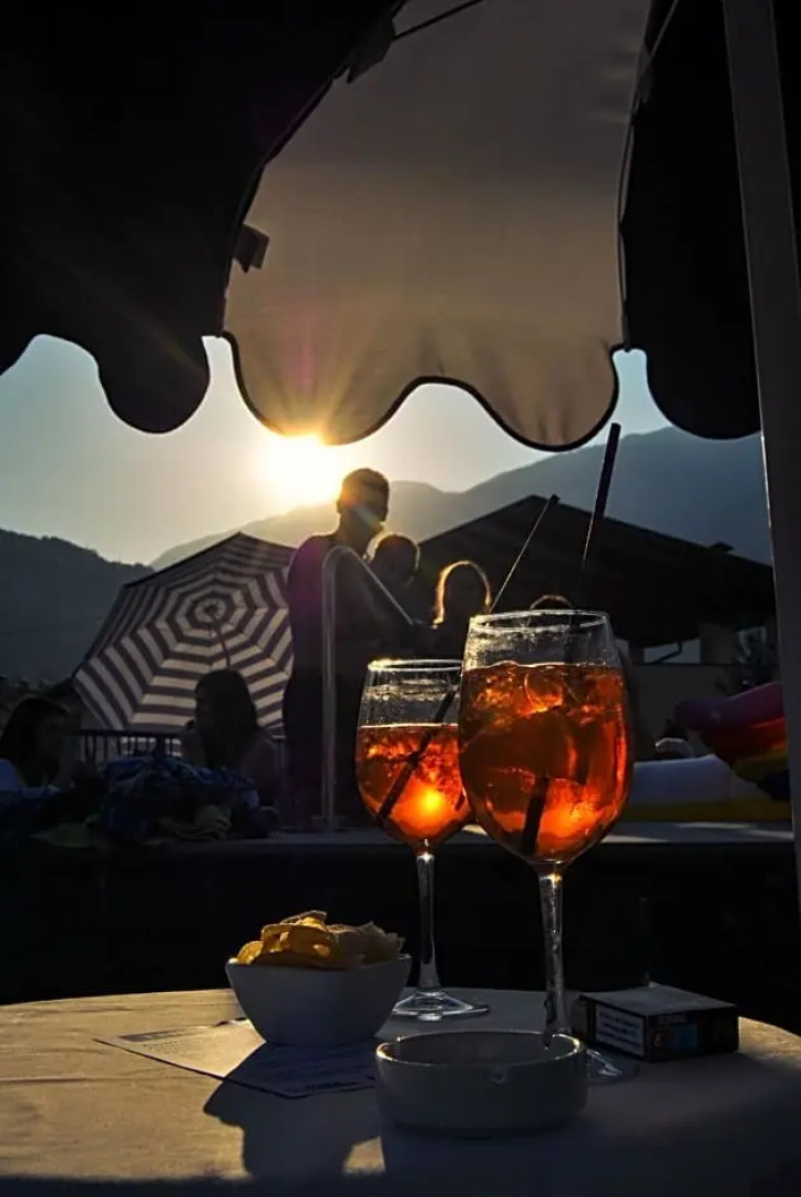 Schlosshof Charme Resort – Hotel & Camping