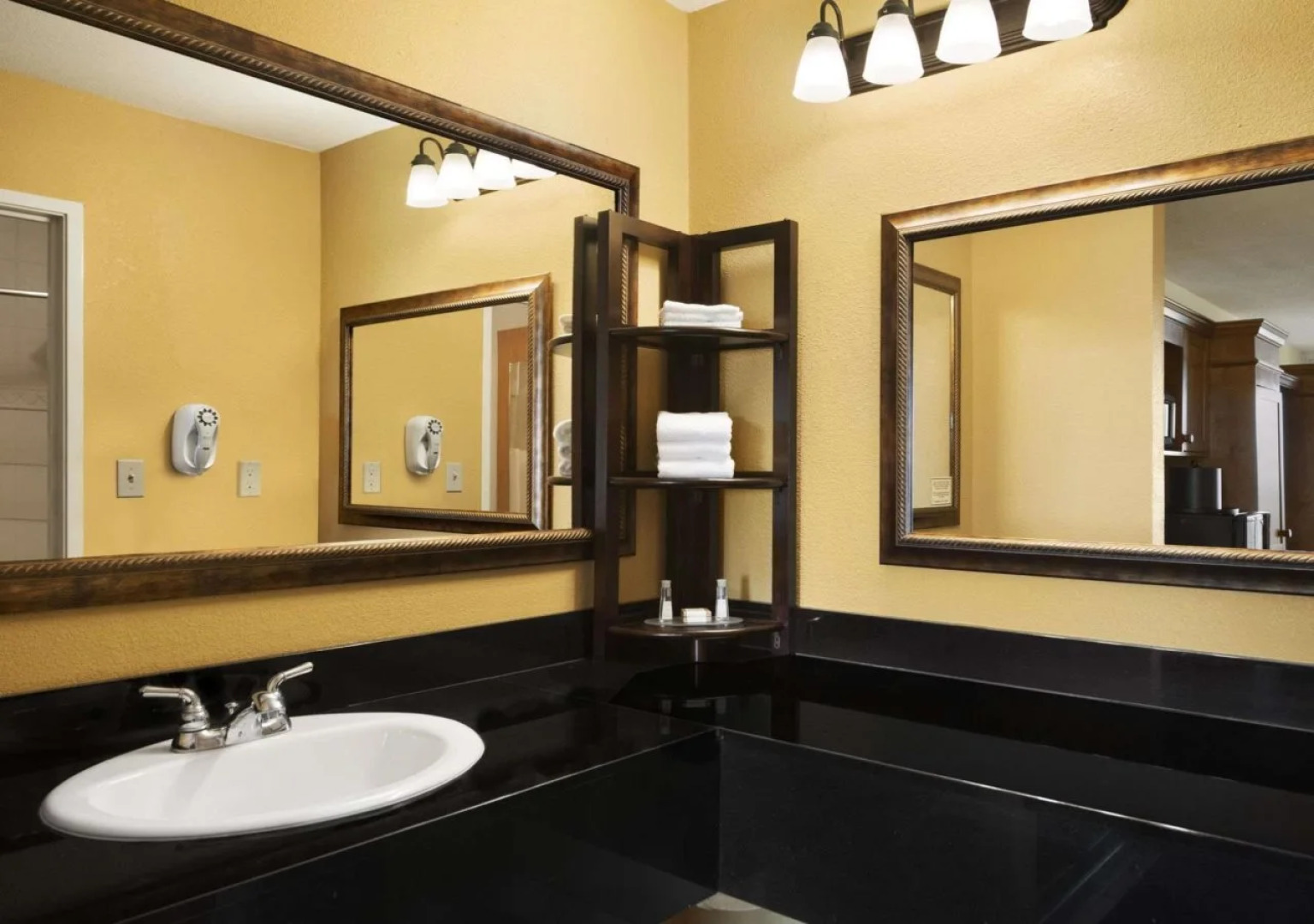 Baymont by Wyndham Celebration