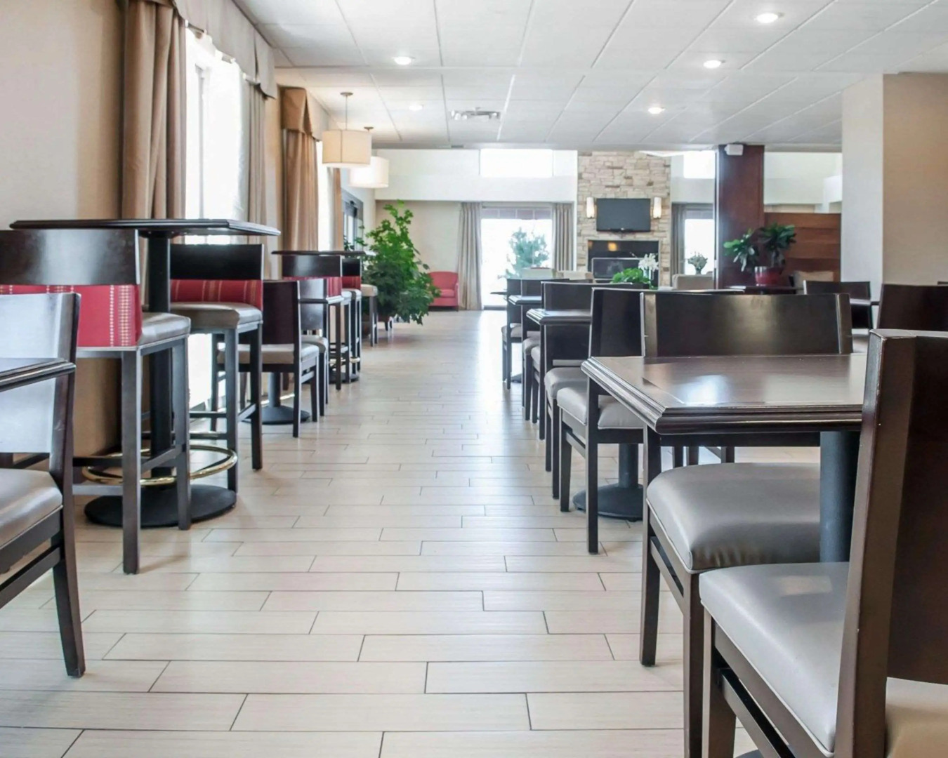 Comfort Suites Farmington