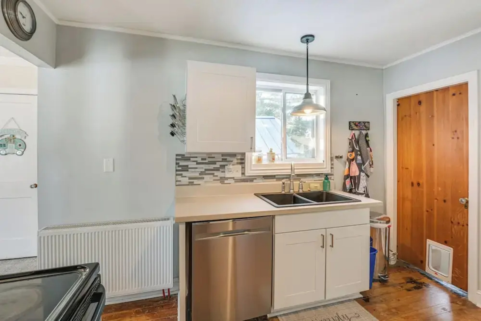 Close to Dtwn Bangor: Inviting Maine Home