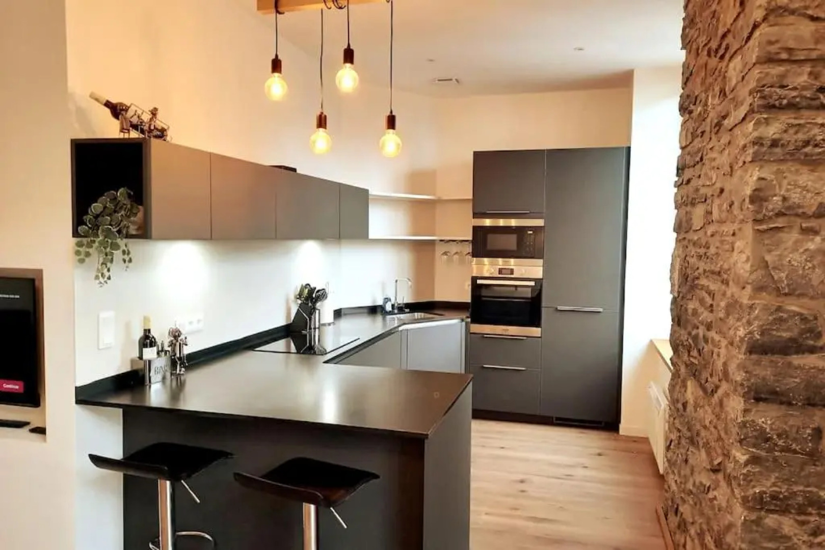 Kaneta Antoni Baita - Coeur de Ville ! Classe 4 Etoiles