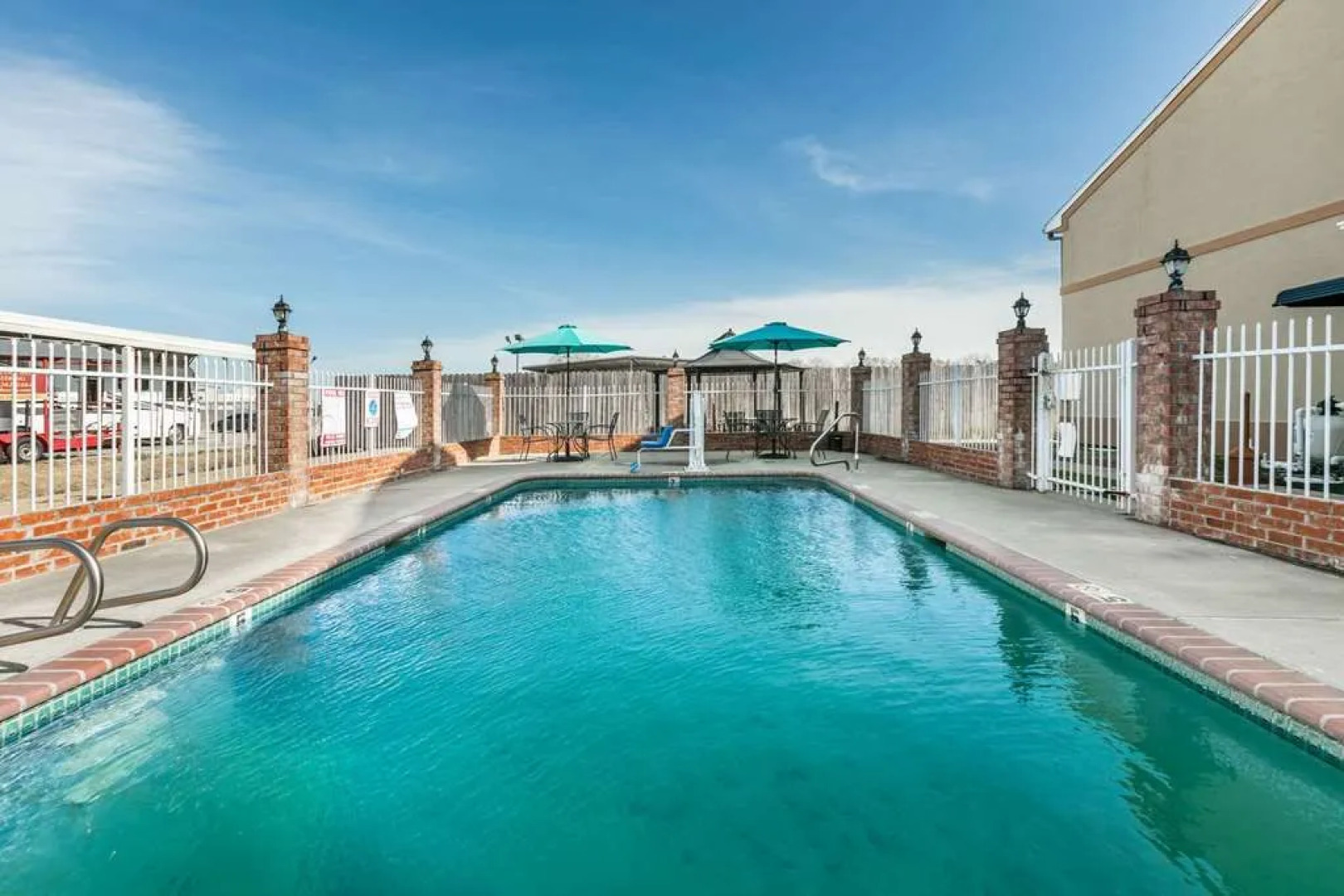 Howard Johnson Inn Lafayette West