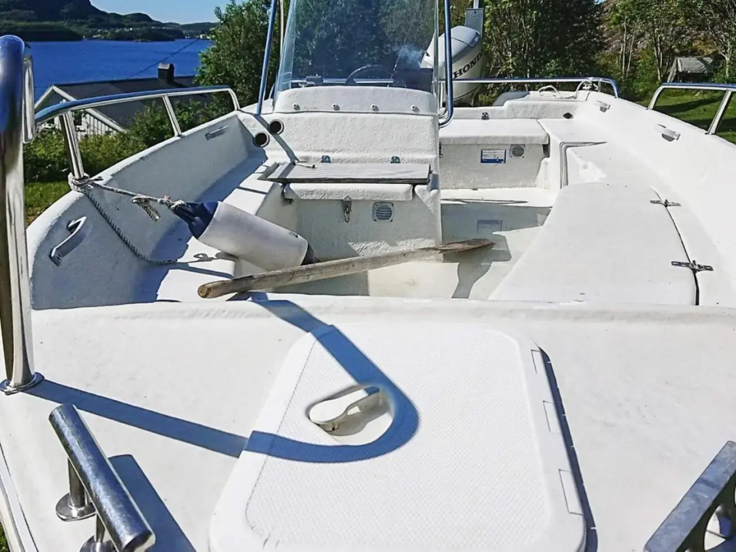 8 Person Holiday Home in Revsnes