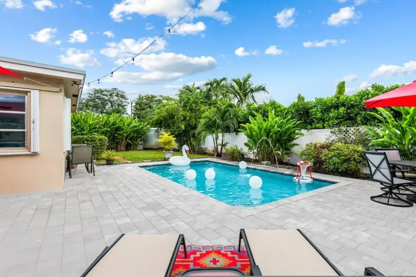 Oasis Backyard With Heated Pool Oakland Park