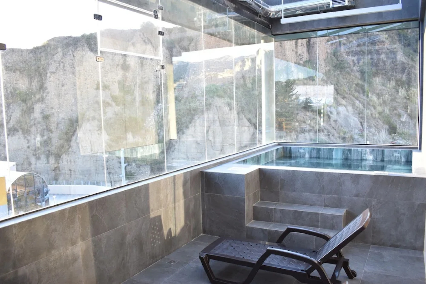 Tecno Boutique Hotel