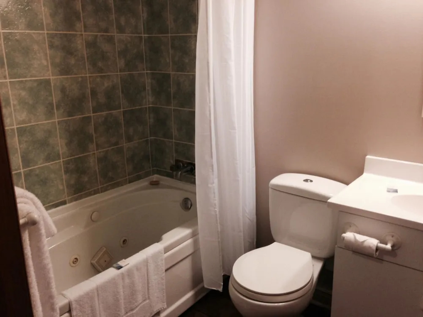 Fortress Inn Louisbourg