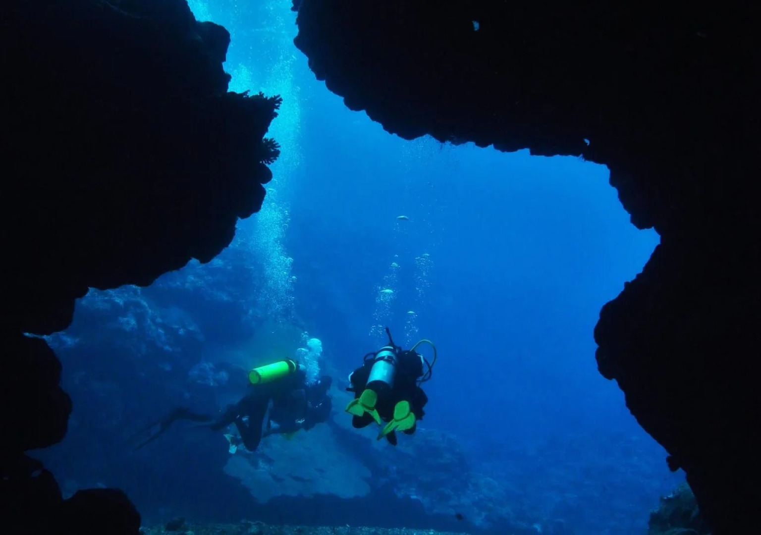 Mai Dive Astrolabe Reef Resort