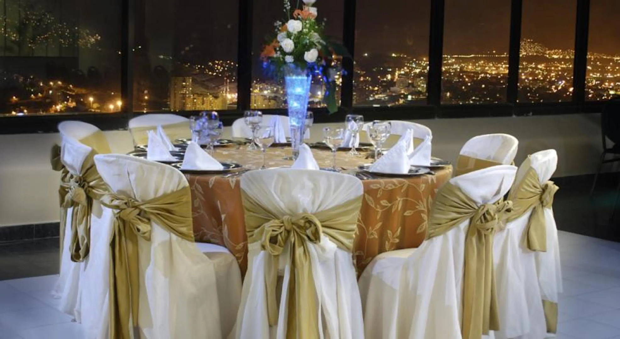 Torre De Cali Plaza Hotel