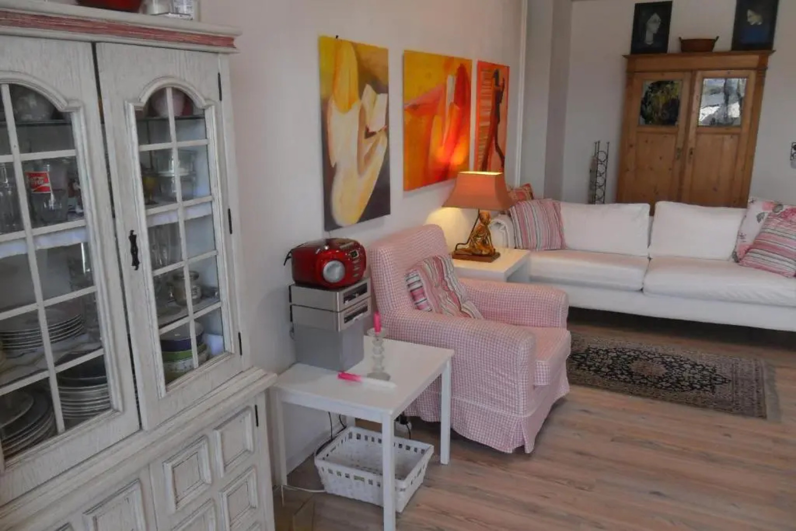 3-Zi Atelierdachwohnung mit Bergblick Seenähe und 2 Loggia