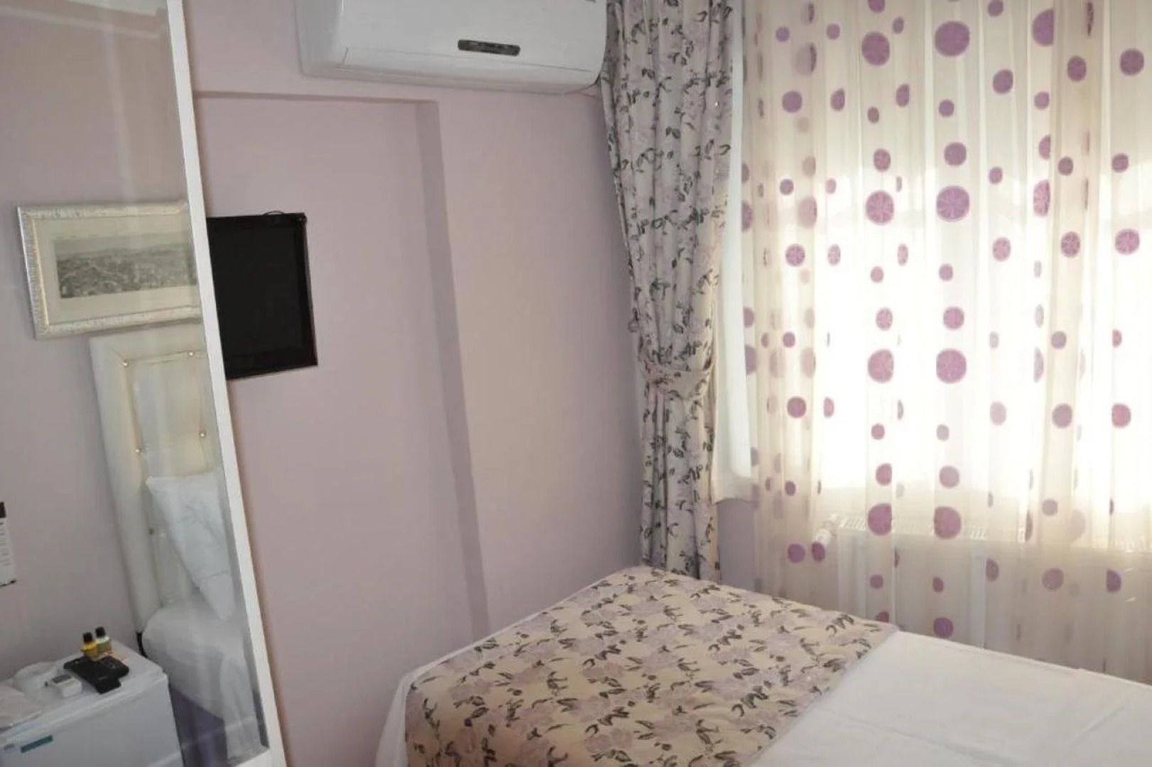 Huxley Hotel Old City