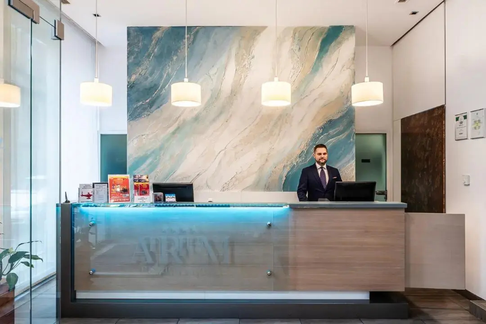 Atrium Fashion Hotel