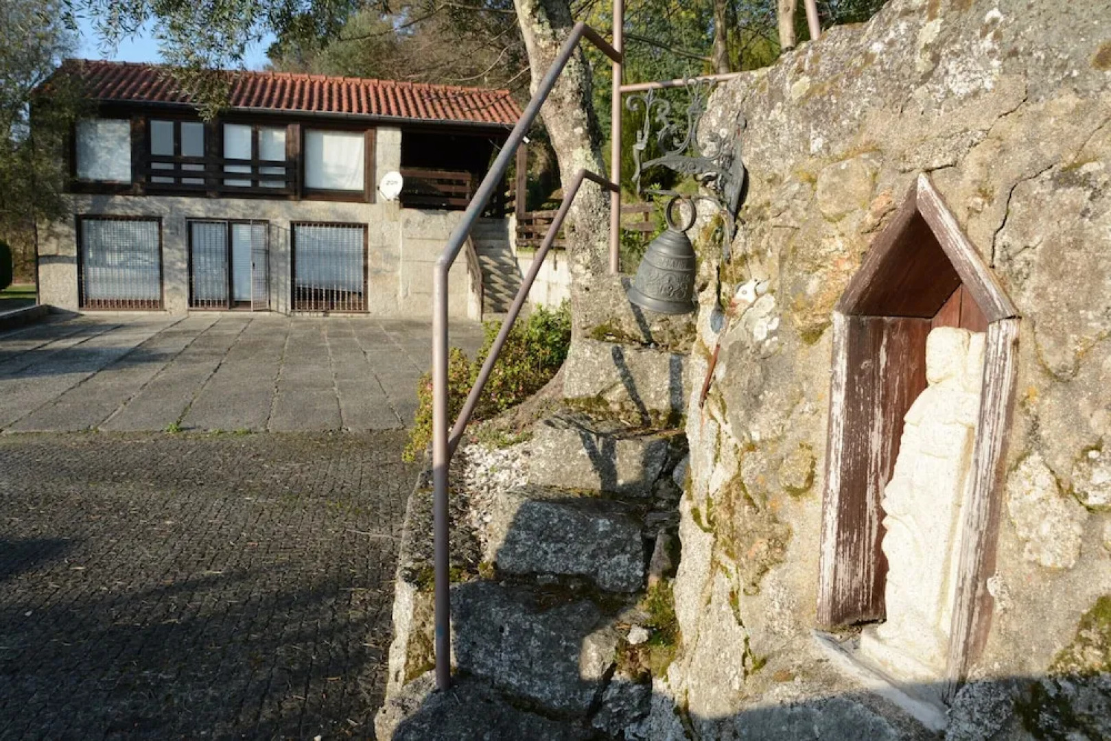 Casa das Eirinhas by Rental4all