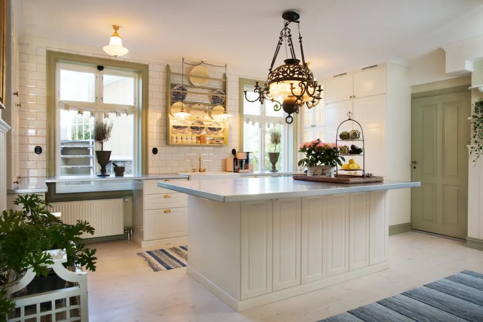 Strandflickornas Annex Gula Villan