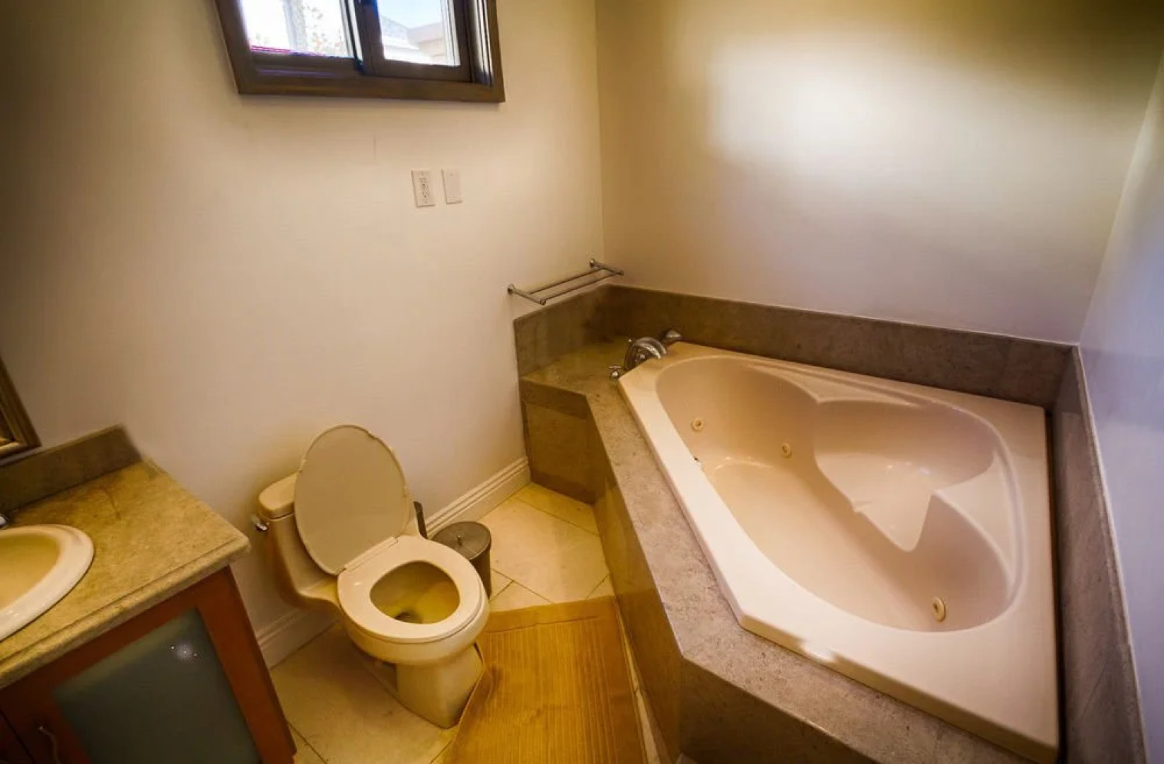 Malibu Venetian Luxurious Villa