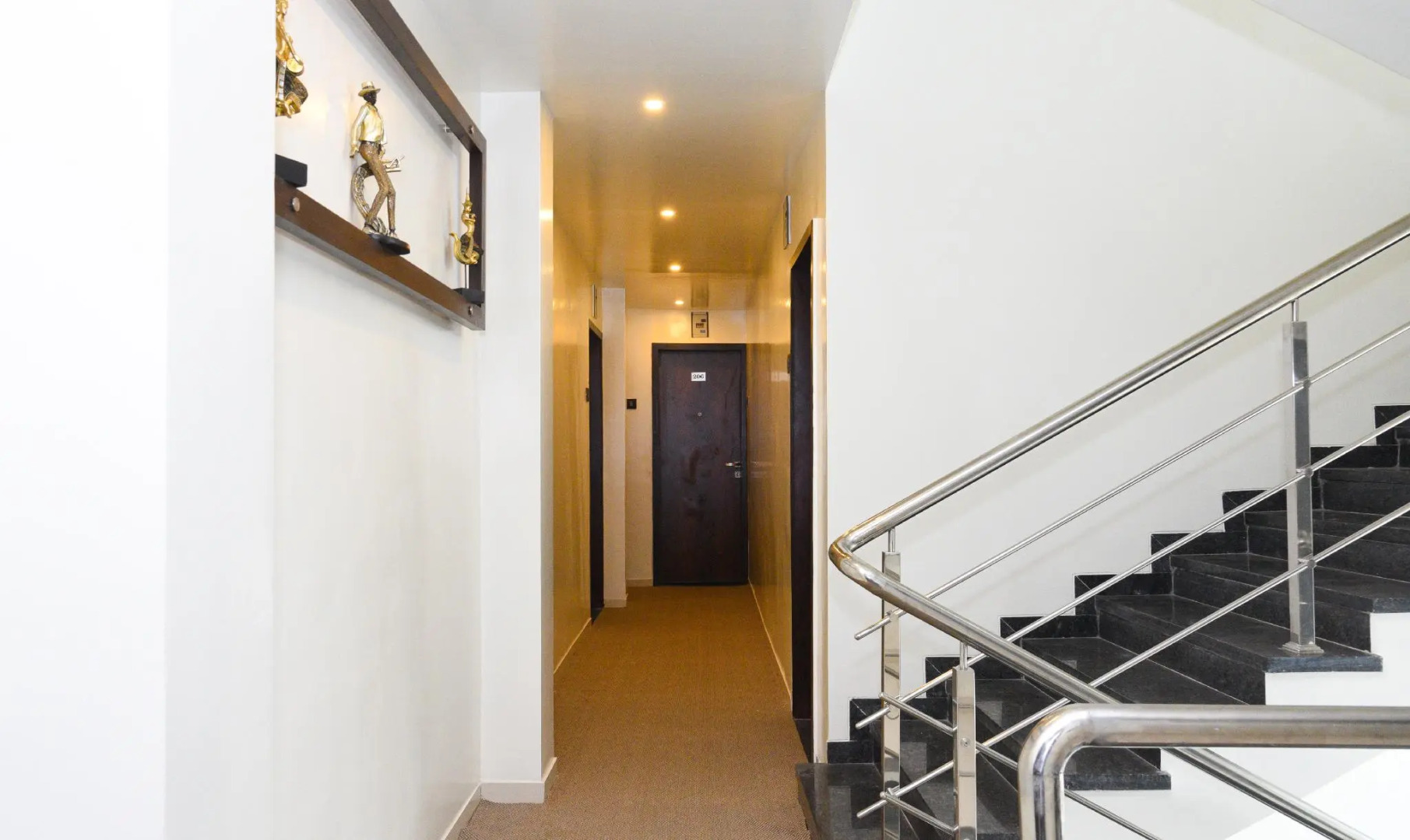 Treebo Malhaar Regency