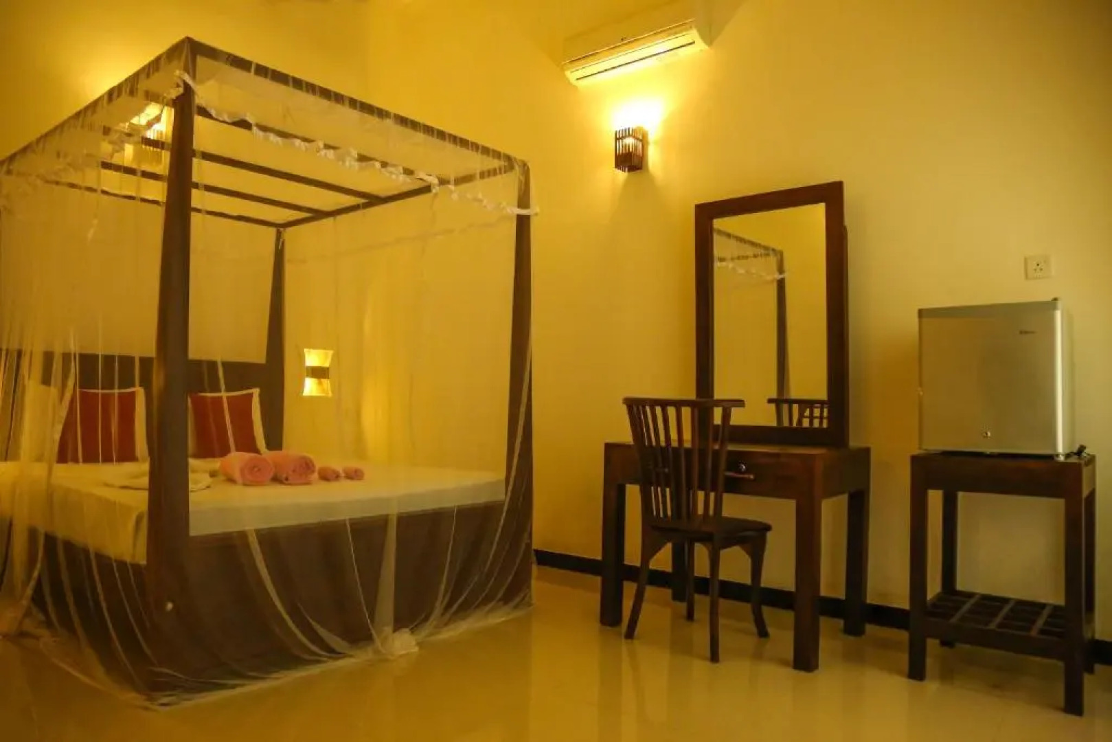 Tinara River Inn, Weligama