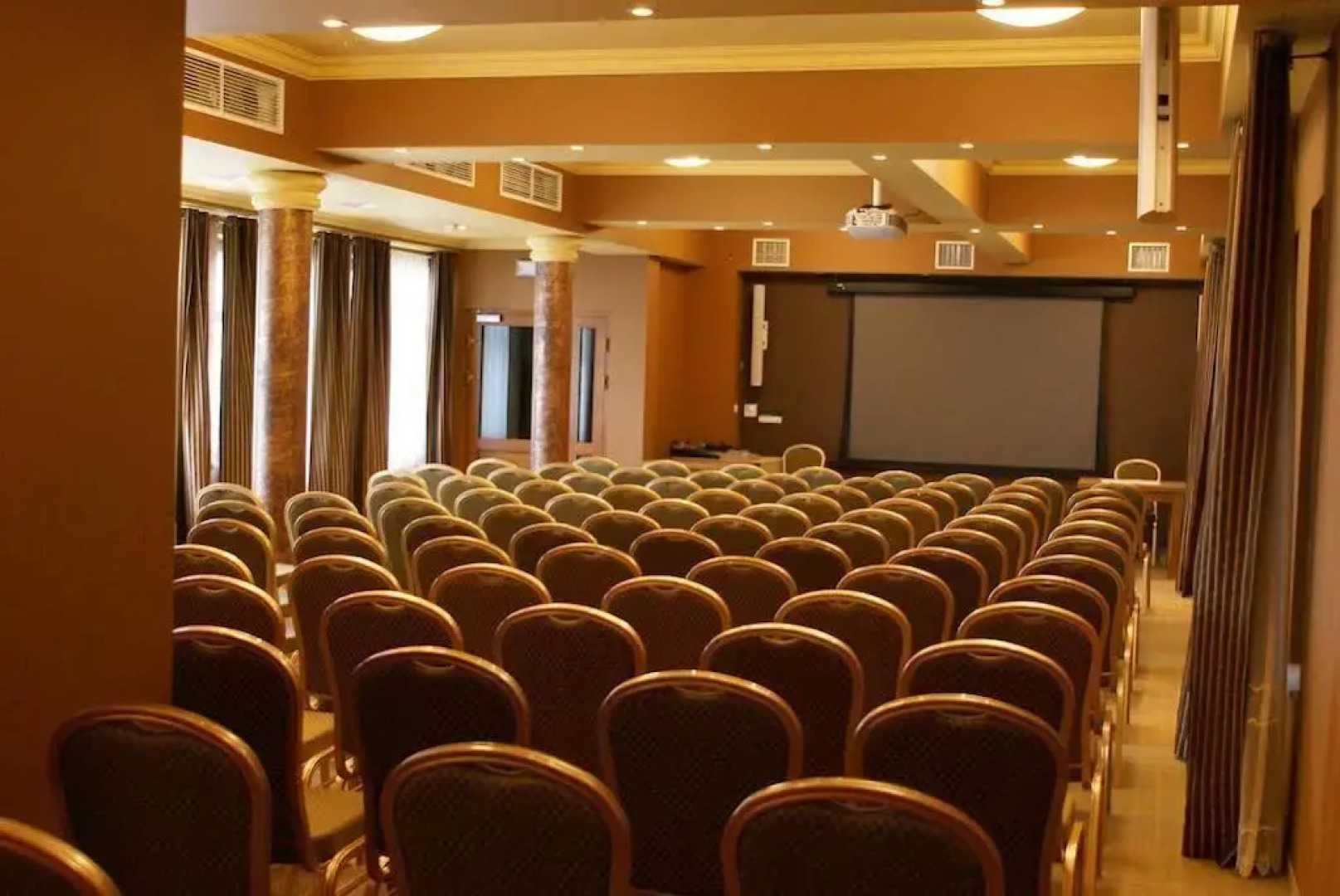 Kinga Hotel Wellness