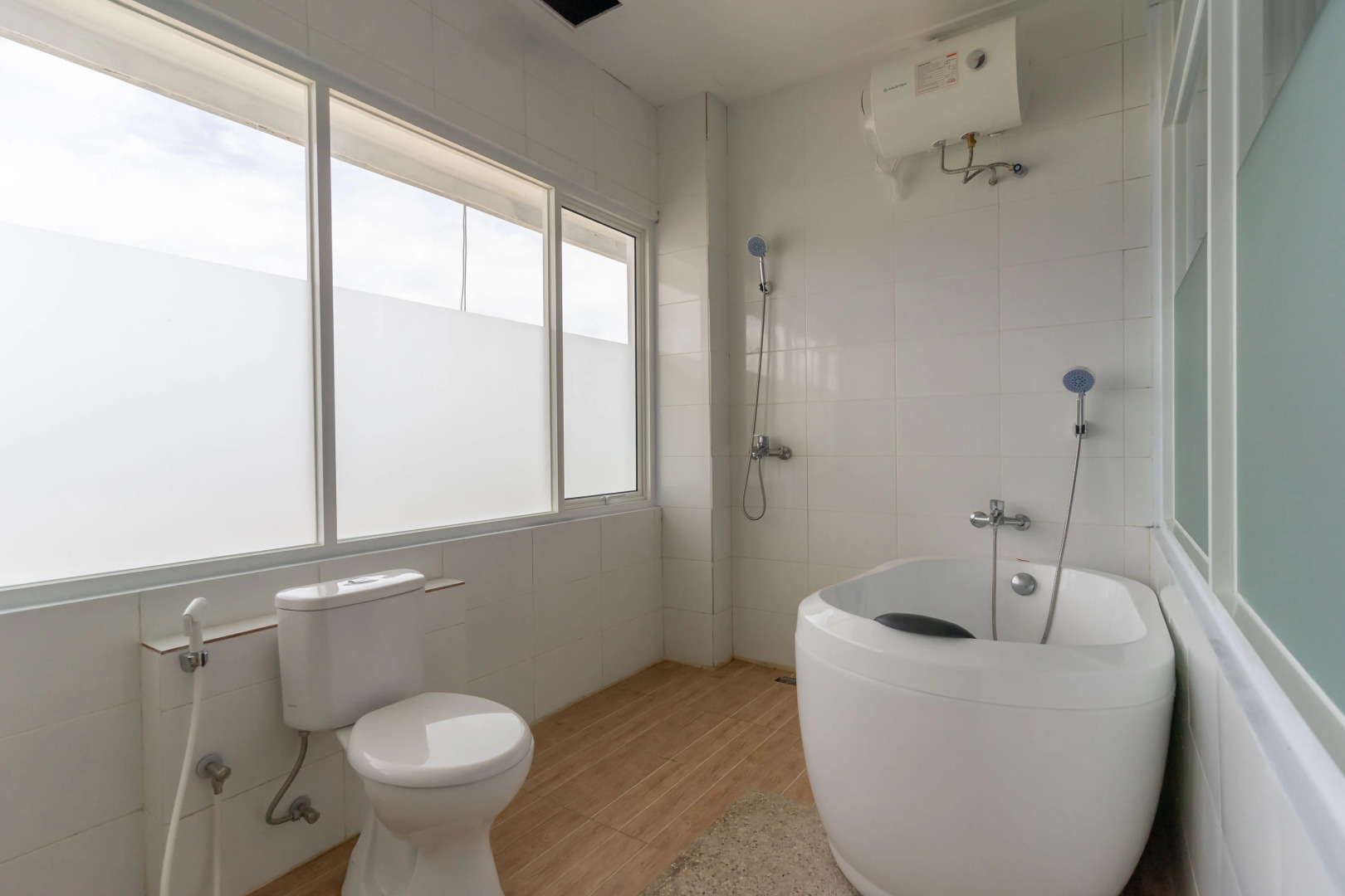 RedDoorz Plus @ Vantas Hotel Parbaba