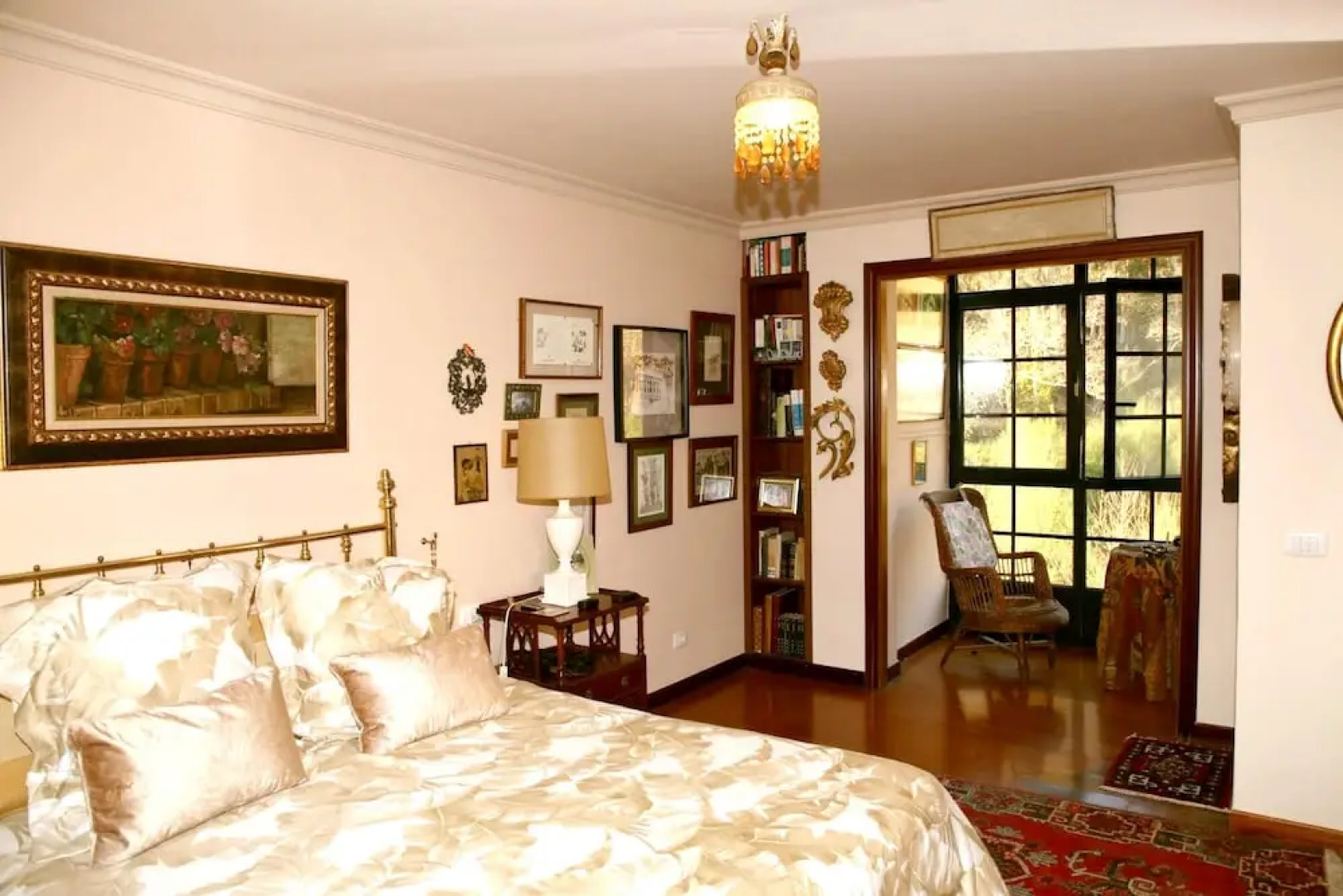 House With 5 Bedrooms in Pontevedra, With Enclosed Garden