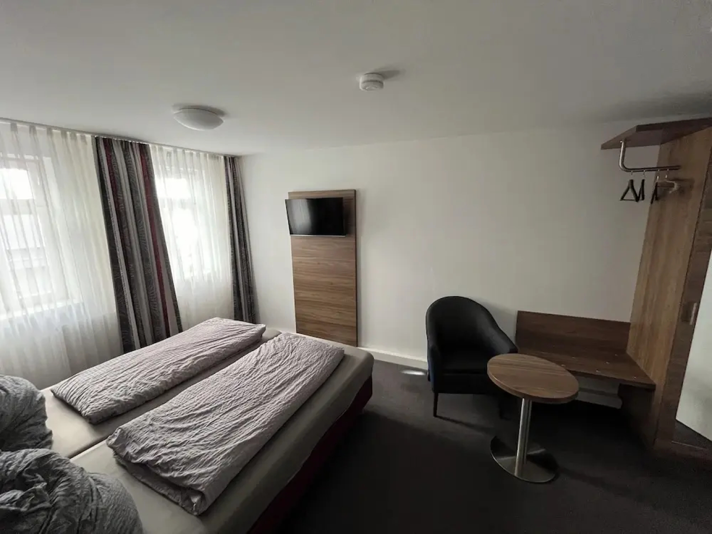 La Flamme Wertheim Garni