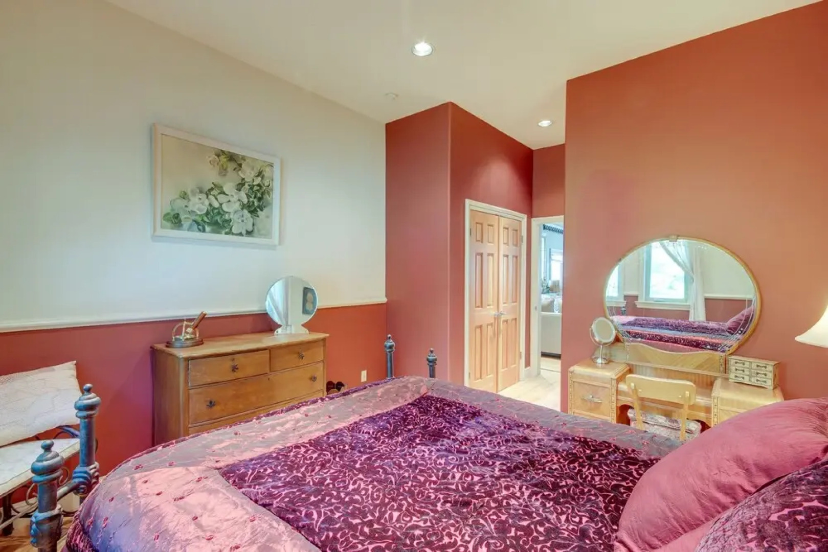 Riverfront Livingston House in Paradise Valley!