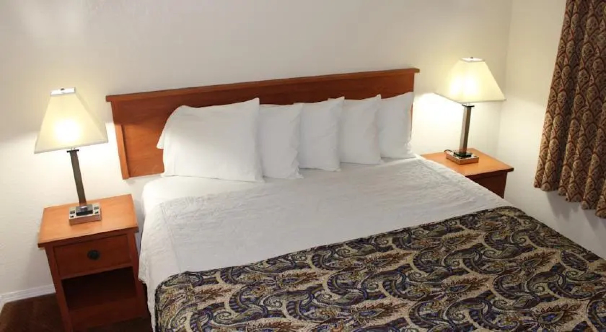 Traveler Inn & Suites San Diego South Bay
