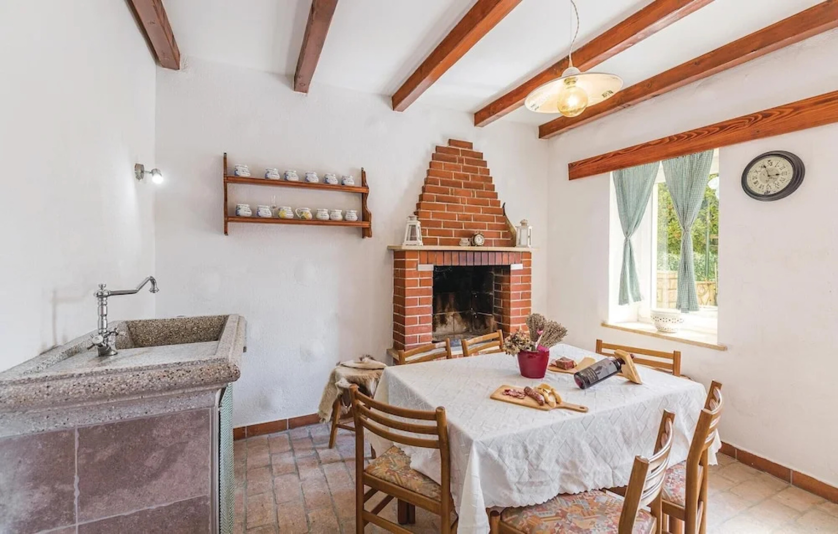 Beautiful Home in Kranjci With Wifi and 4 Bedrooms