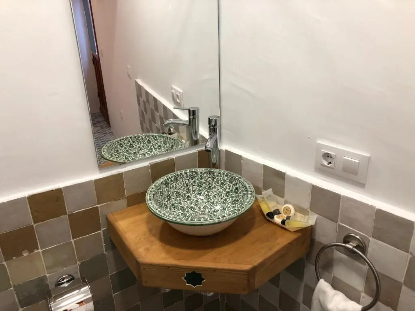 Apartamentos y Estudios Casa de la Hoya