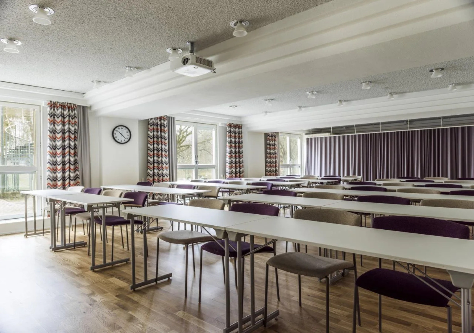 Hagastrand, Autograph Collection