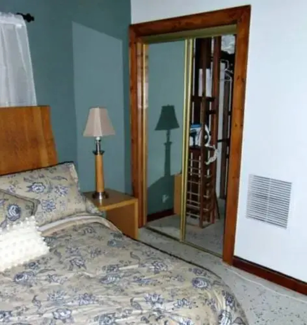 European Guesthouse/GNEXX - Upper Design District