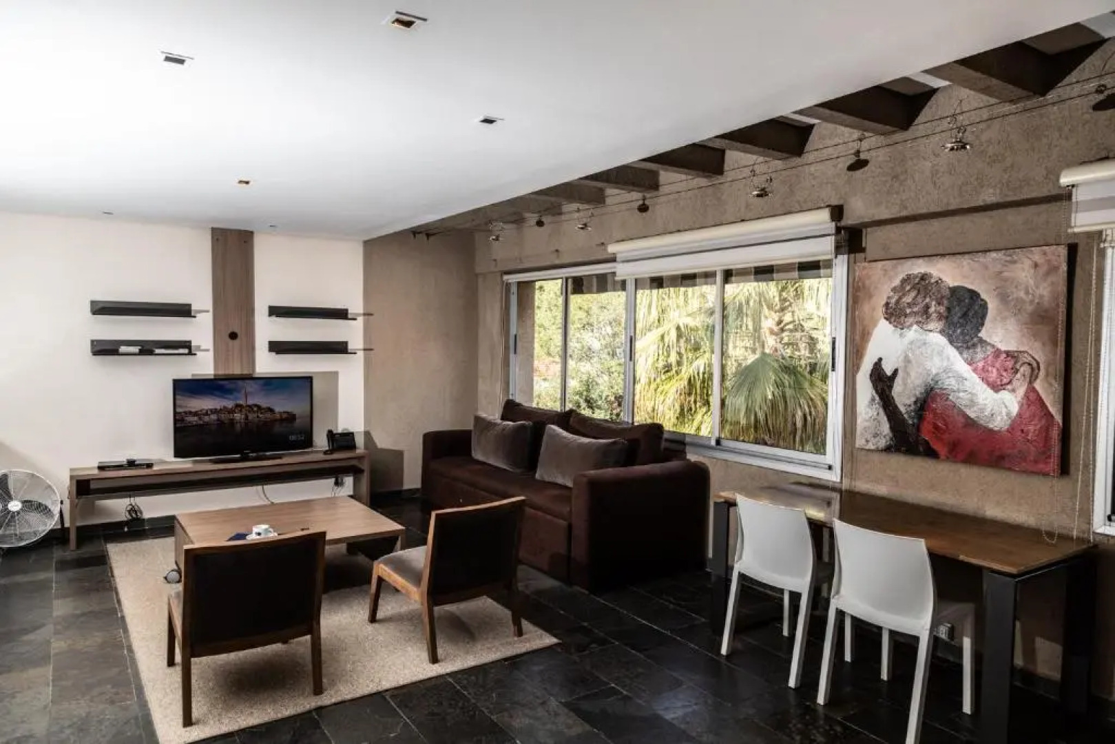 La Sofia Apart & Wines