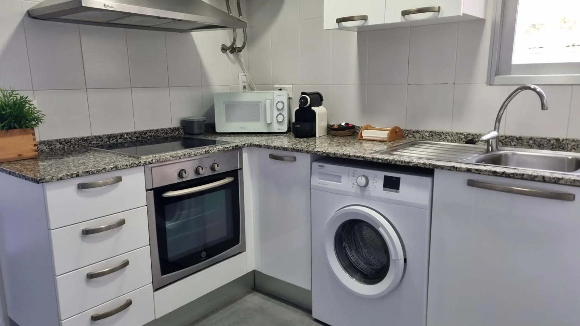 Apto con Vistas al Mar Playa de Piles